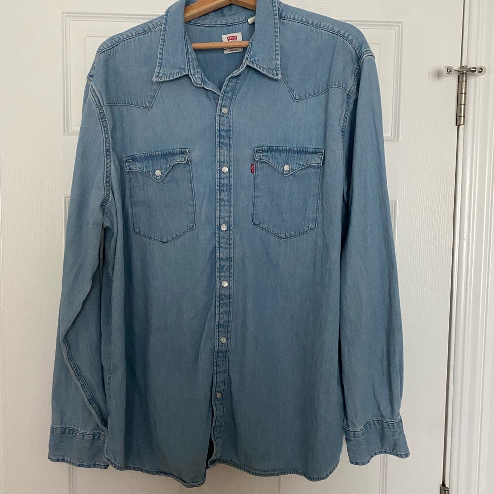 Levi’s Denim shirt